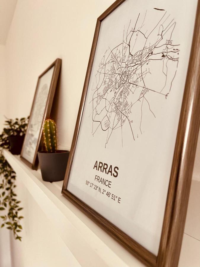 Appartamento Uno Avec Parking Prive Gratuit Arras Eksteriør billede